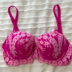 Victoria’s Secret bra